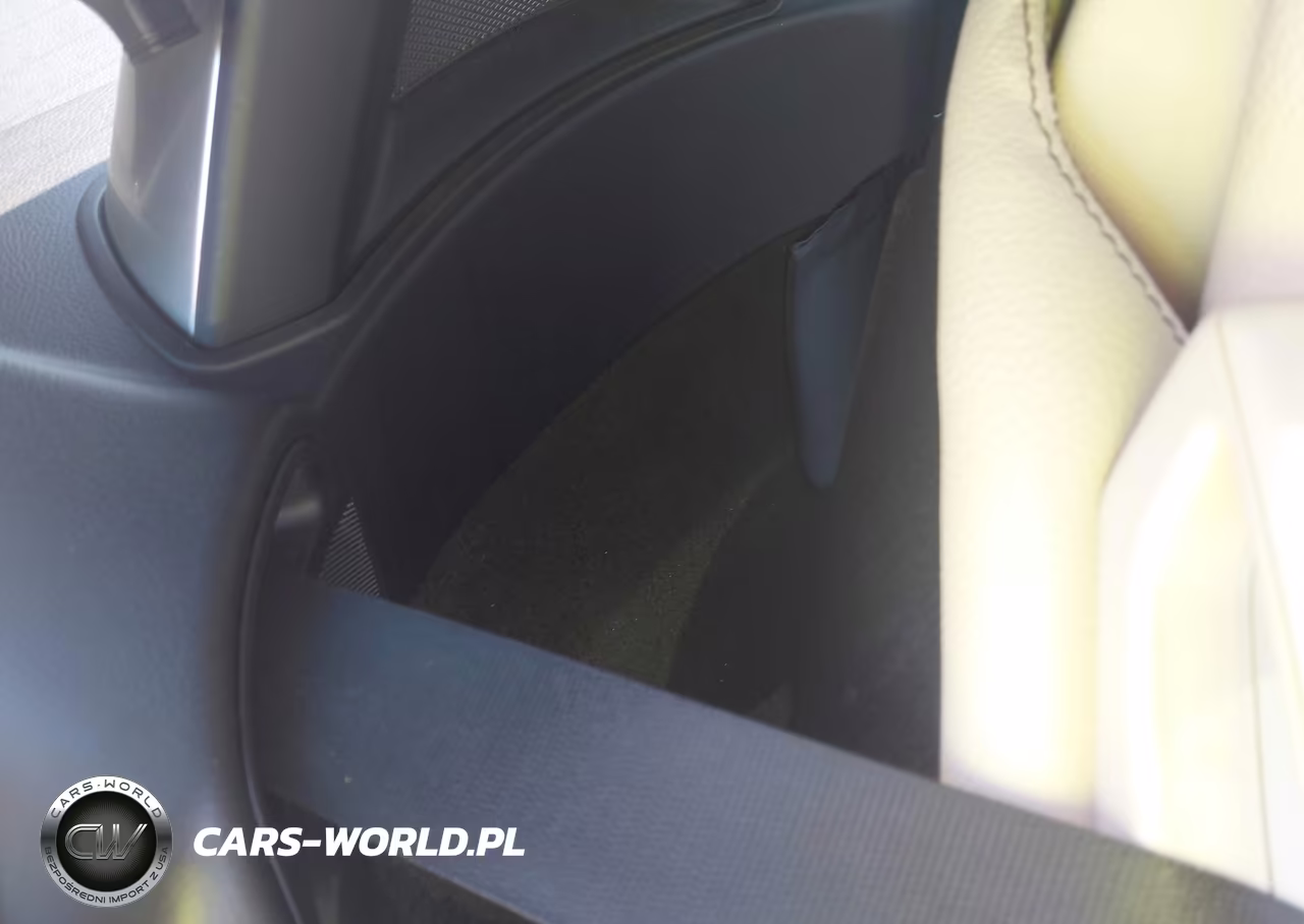 2019 Mercedes-Benz Slc 300 VIN:WDDPK3JA4KF161068 - 8