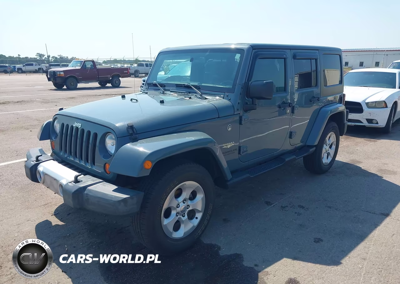 2015 Jeep Wrangler Unlimited Sahara VIN:1C4BJWEG8FL586596 - 2