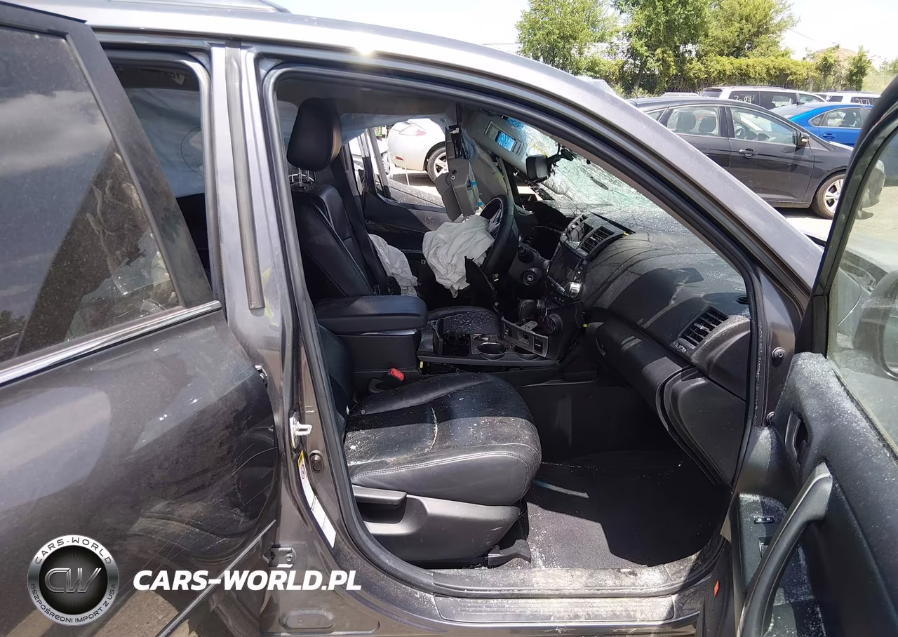 2011 Toyota Highlander Se V6 VIN:5TDBK3EH1BS079648 - 5