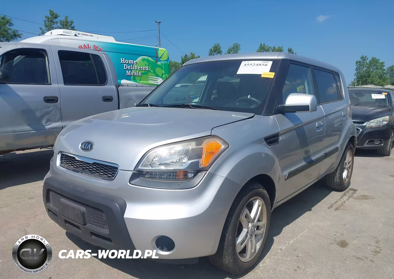 2010 Kia Soul + VIN:KNDJT2A26A7112351 - 2