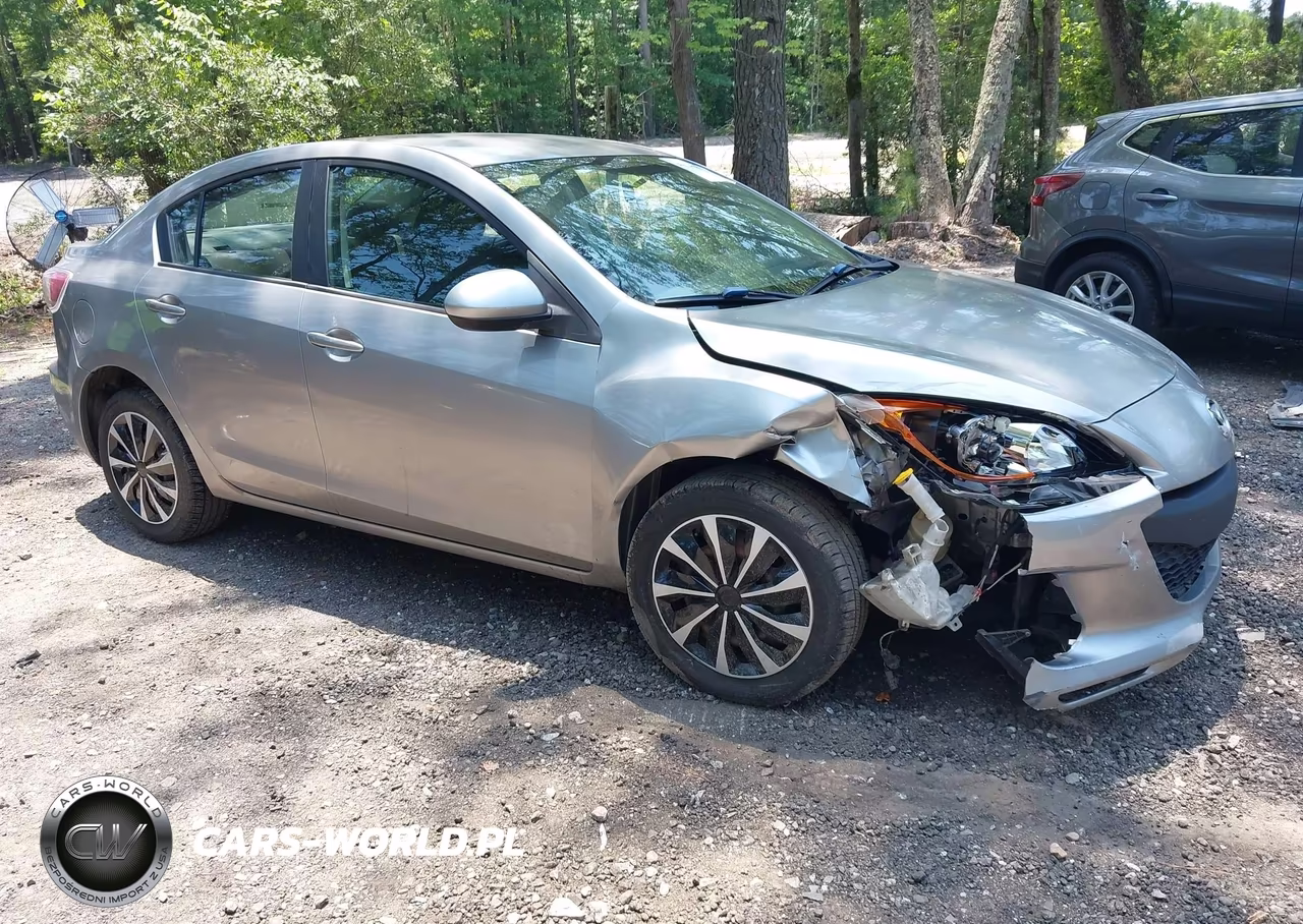 2013 Mazda Mazda3 I Sport – zdjęcie 1 z 16