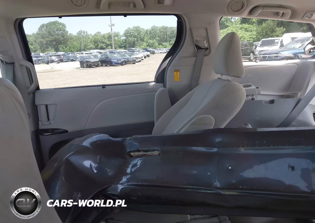 2014 Toyota Sienna Le V6 8 Passenger VIN:5TDKK3DC7ES516661 - 8