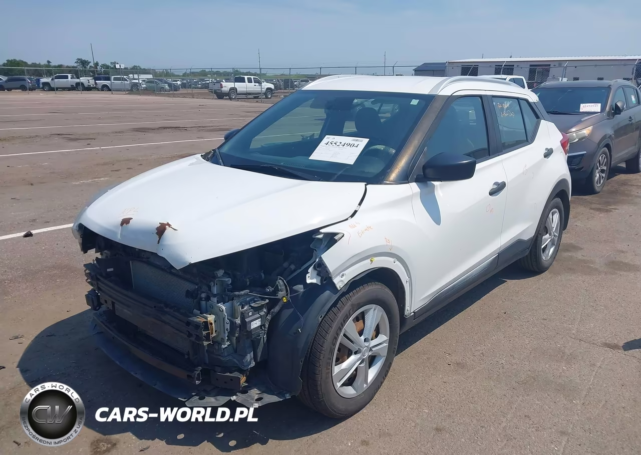 2019 Nissan Kicks S VIN:3N1CP5CU7KL495780 - 2
