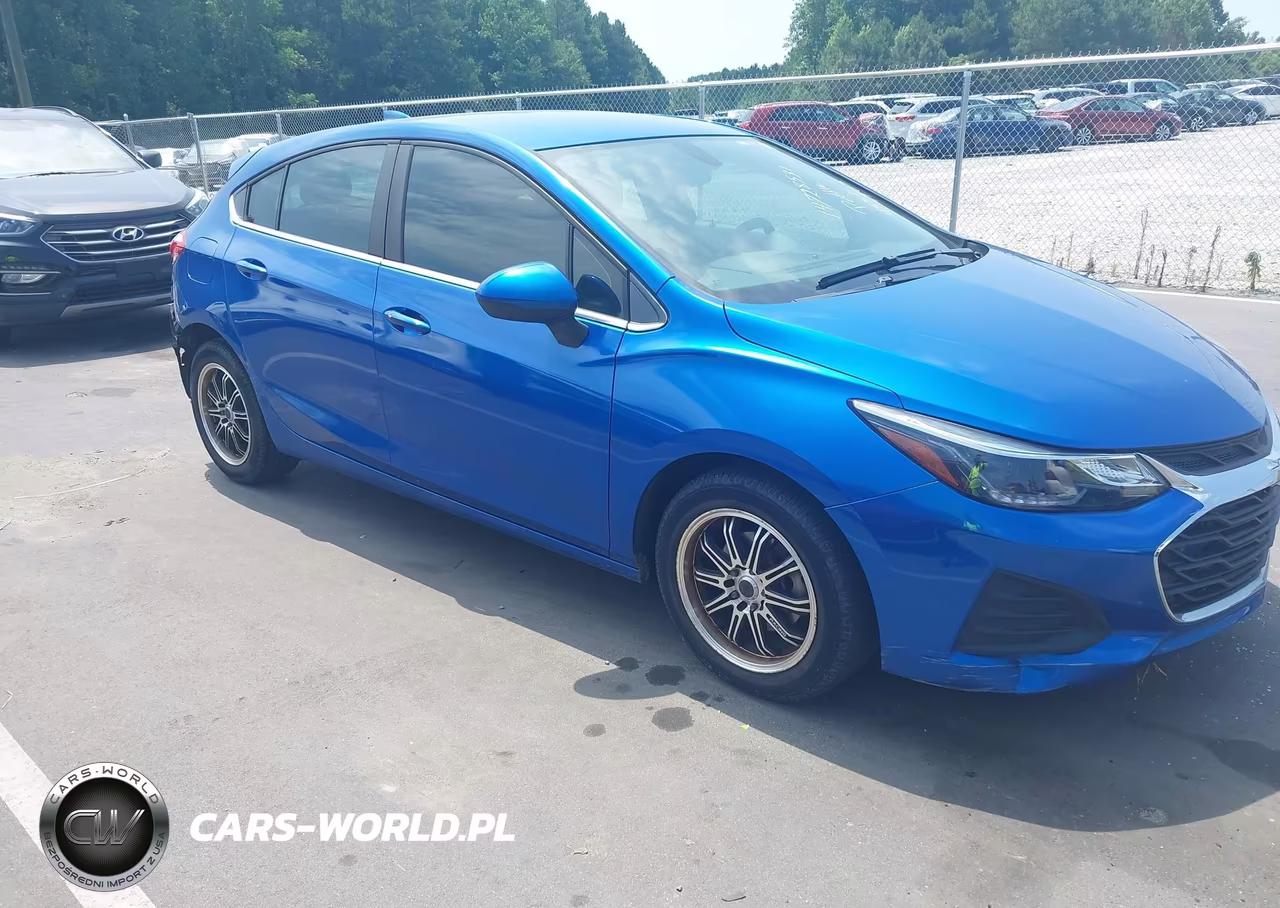2019 Chevrolet Cruze Lt – zdjęcie 1 z 16