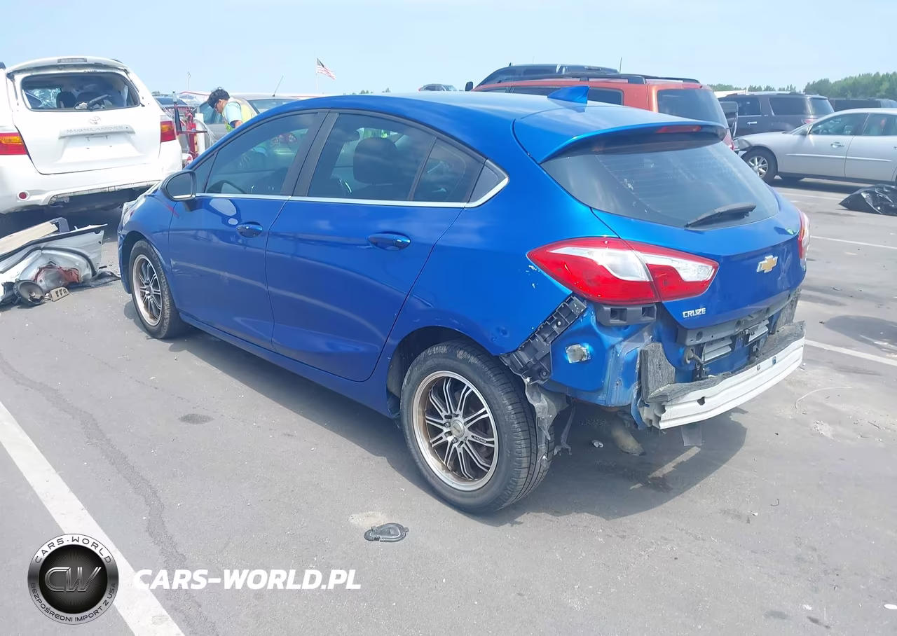 2019 Chevrolet Cruze Lt VIN:3G1BE6SM5KS564311 - 3