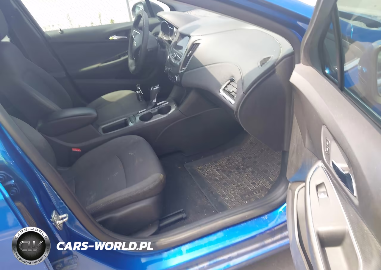 2019 Chevrolet Cruze Lt VIN:3G1BE6SM5KS564311 - 5