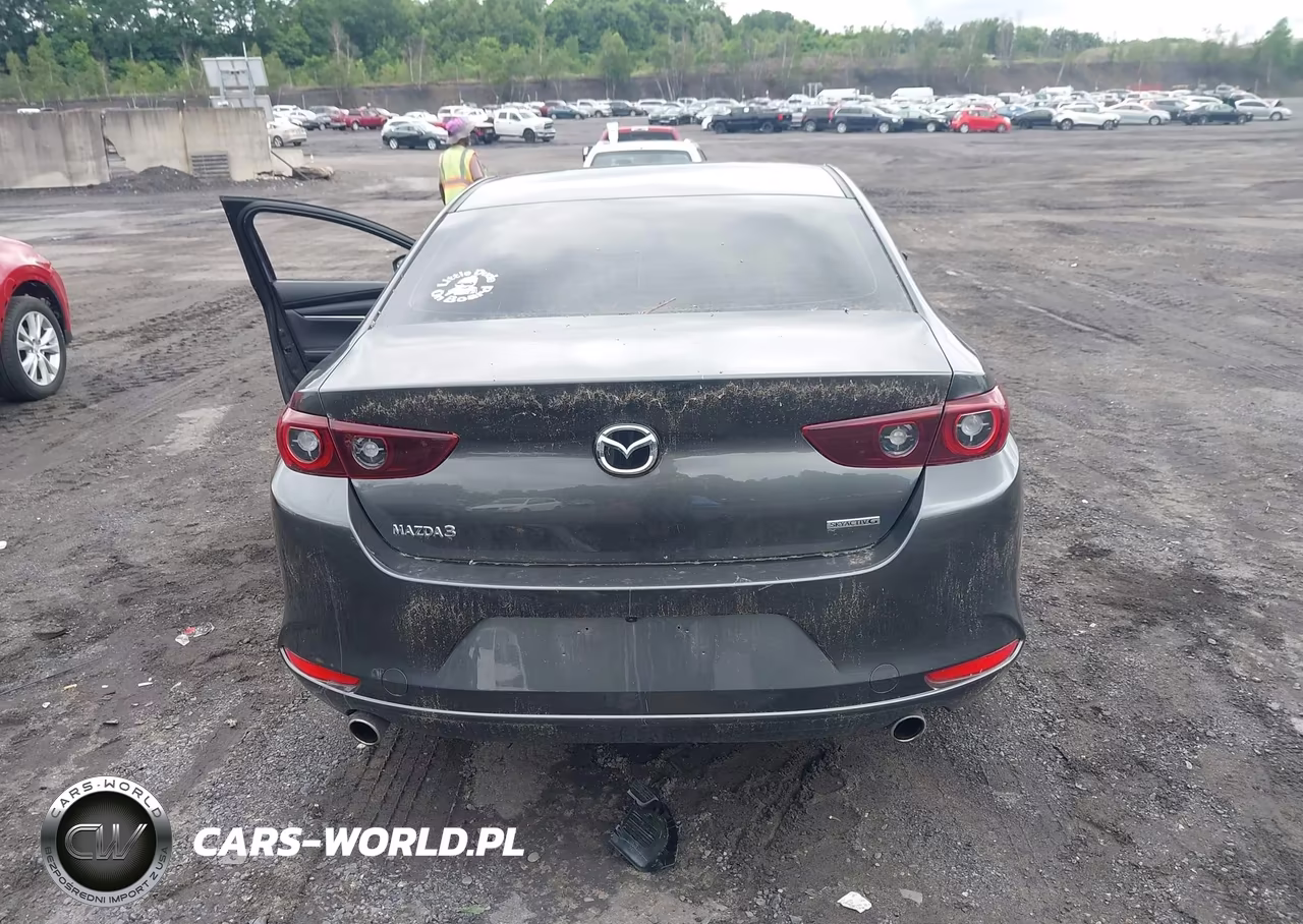 2024 Mazda Mazda3 2.5 S Preferred VIN:3MZBPACM2RM424456 - 16