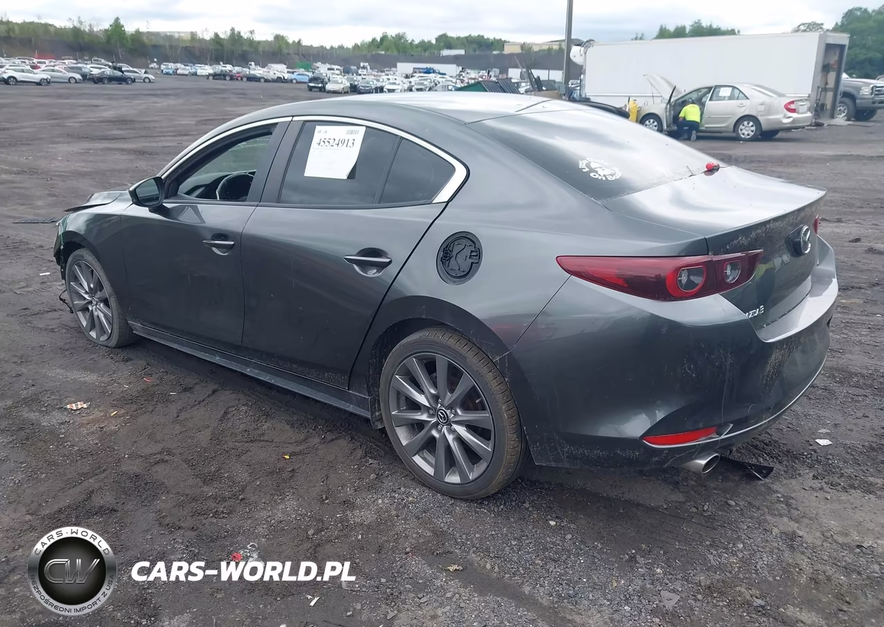 2024 Mazda Mazda3 2.5 S Preferred VIN:3MZBPACM2RM424456 - 3
