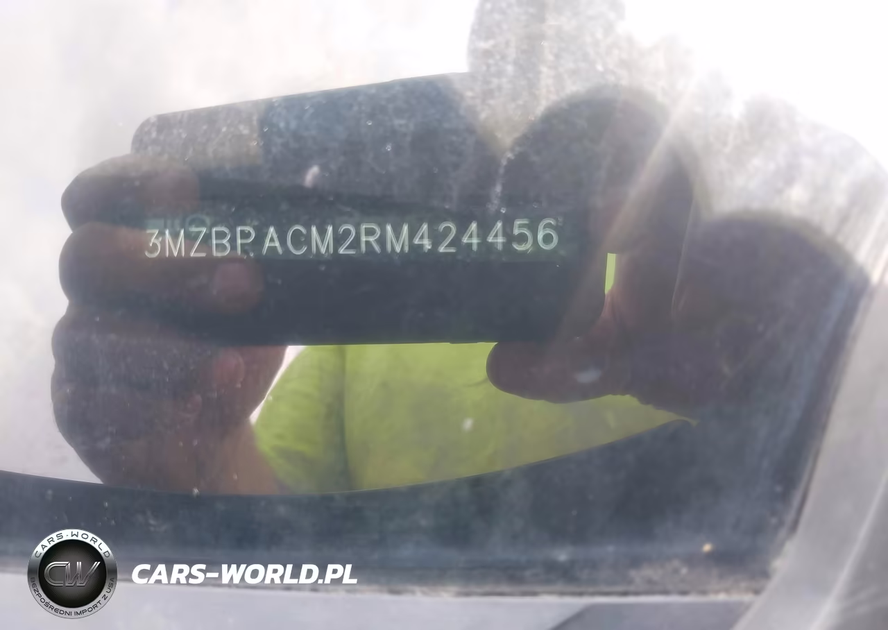 2024 Mazda Mazda3 2.5 S Preferred VIN:3MZBPACM2RM424456 - 9