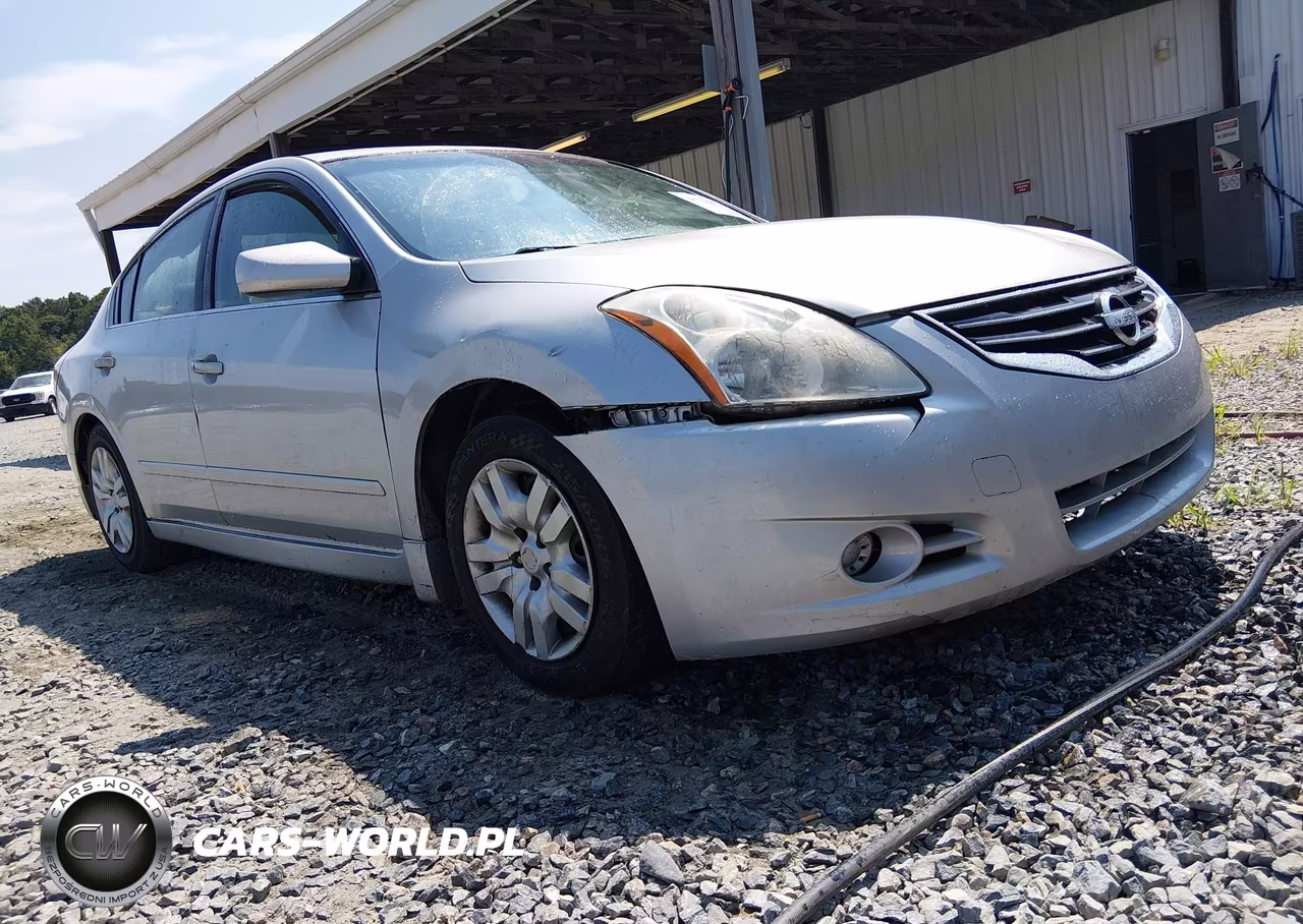 2010 Nissan Altima 2.5 S – zdjęcie 1 z 13