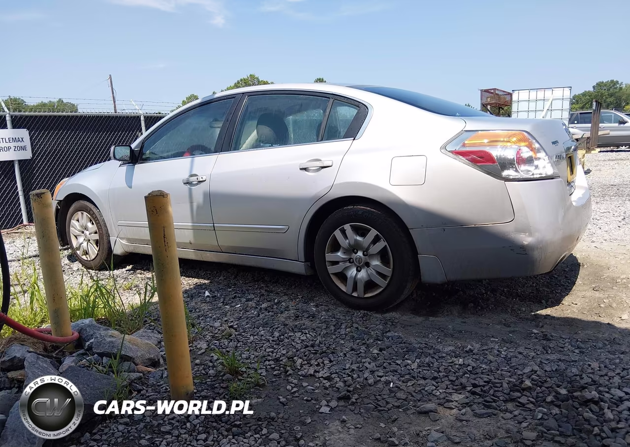 2010 Nissan Altima 2.5 S VIN:1N4AL2AP0AC143670 - 3