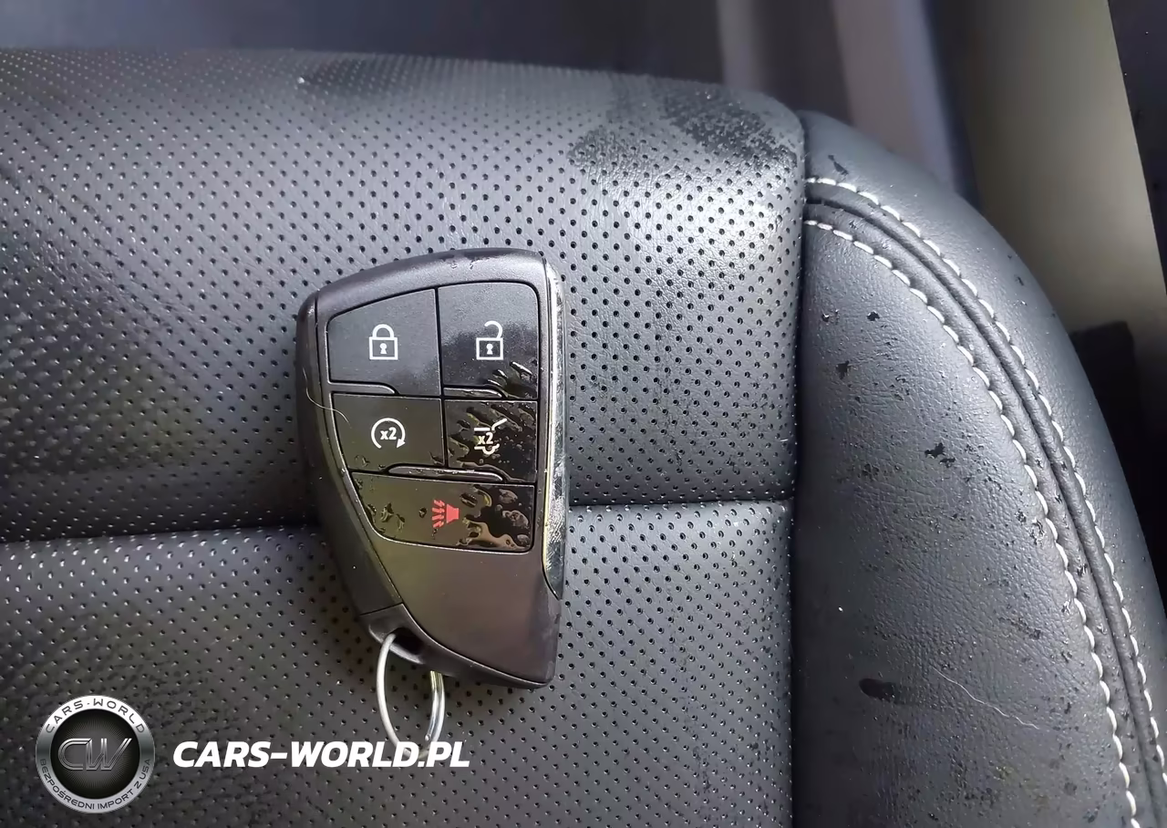 2026 GMC Terrain Awd Elevation VIN:3GKALUEG1TL459154 - 11