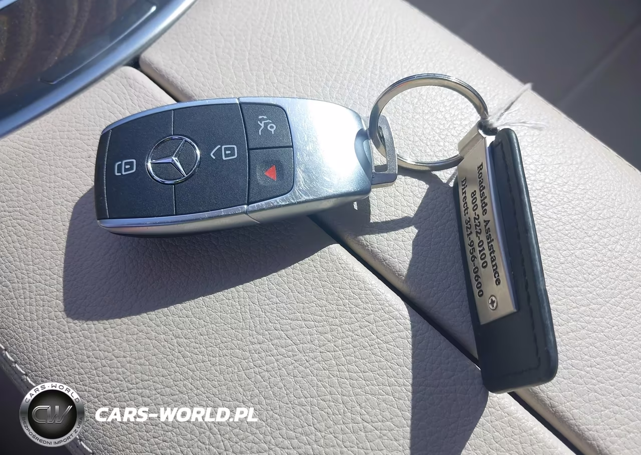 2019 Mercedes-Benz C 300 VIN:55SWF8DB2KU318322 - 11