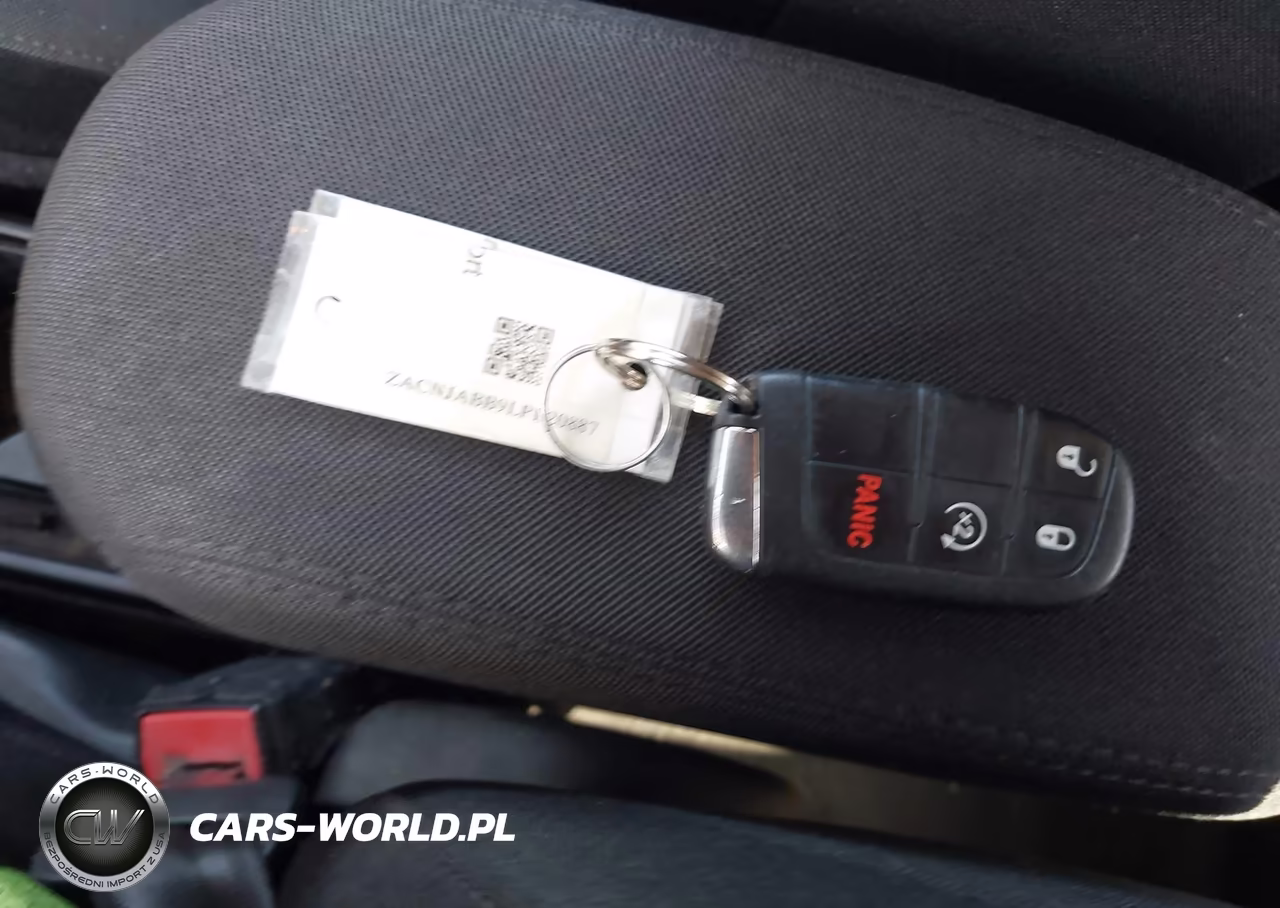 2020 Jeep Renegade Latitude Fwd VIN:ZACNJABB9LPL20887 - 11