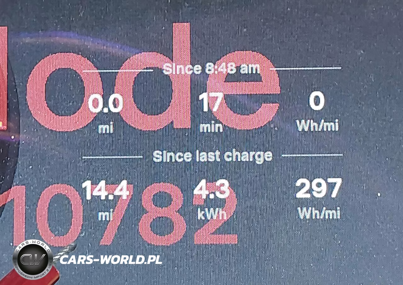 2013 Tesla Model S VIN:5YJSA1AC5DFP10782 - 18