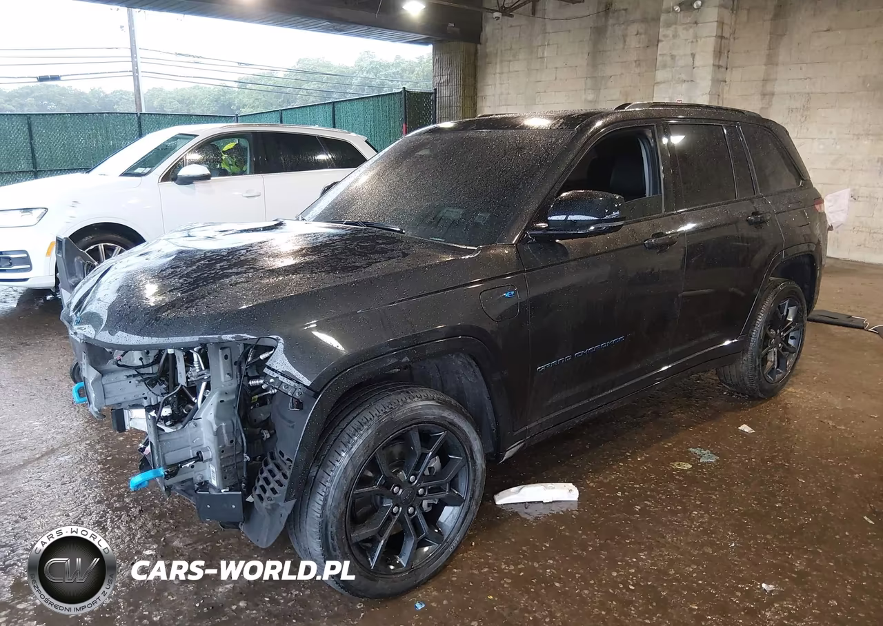 2023 Jeep Grand Cherokee 4Xe 30Th Anniversary VIN:1C4RJYB62P8905100 - 2