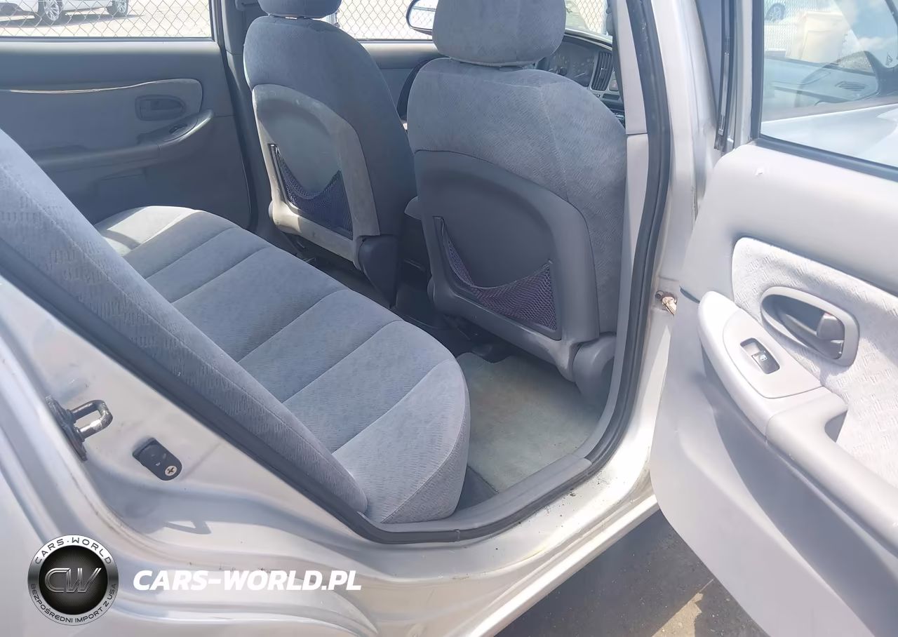 2006 Hyundai Elantra Gls-Limited VIN:KMHDN46D36U370876 - 8