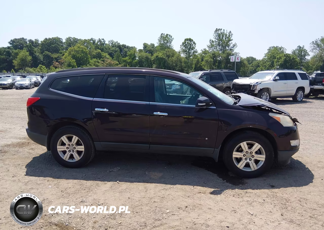 2010 Chevrolet Traverse Lt VIN:1GNLRGED8AS154752 - 12