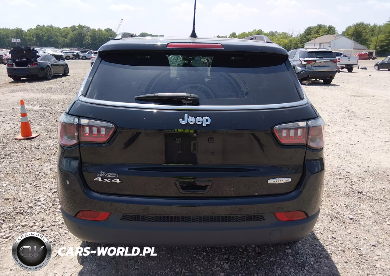 2022 Jeep Compass Latitude 4X4 VIN:3C4NJDBBXNT136199 - 16