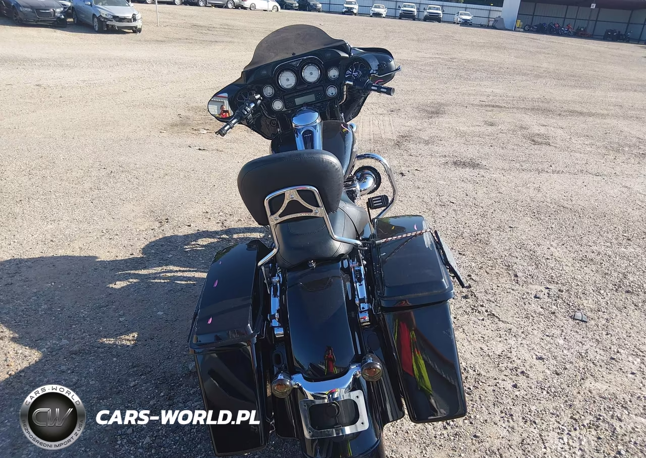 2013 Harley-Davidson Flhx Street Glide VIN:1HD1KBM14DB693872 - 6