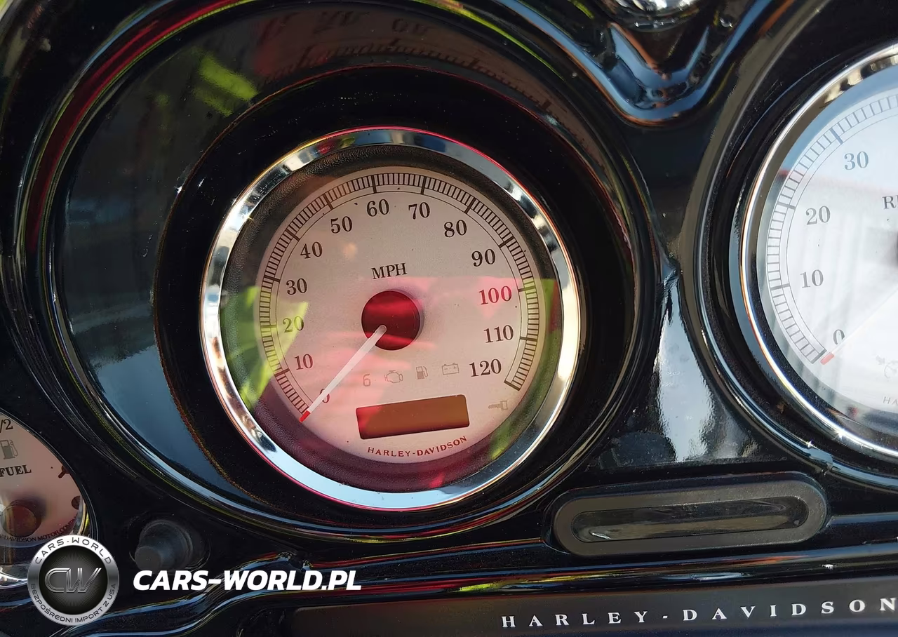 2013 Harley-Davidson Flhx Street Glide VIN:1HD1KBM14DB693872 - 7