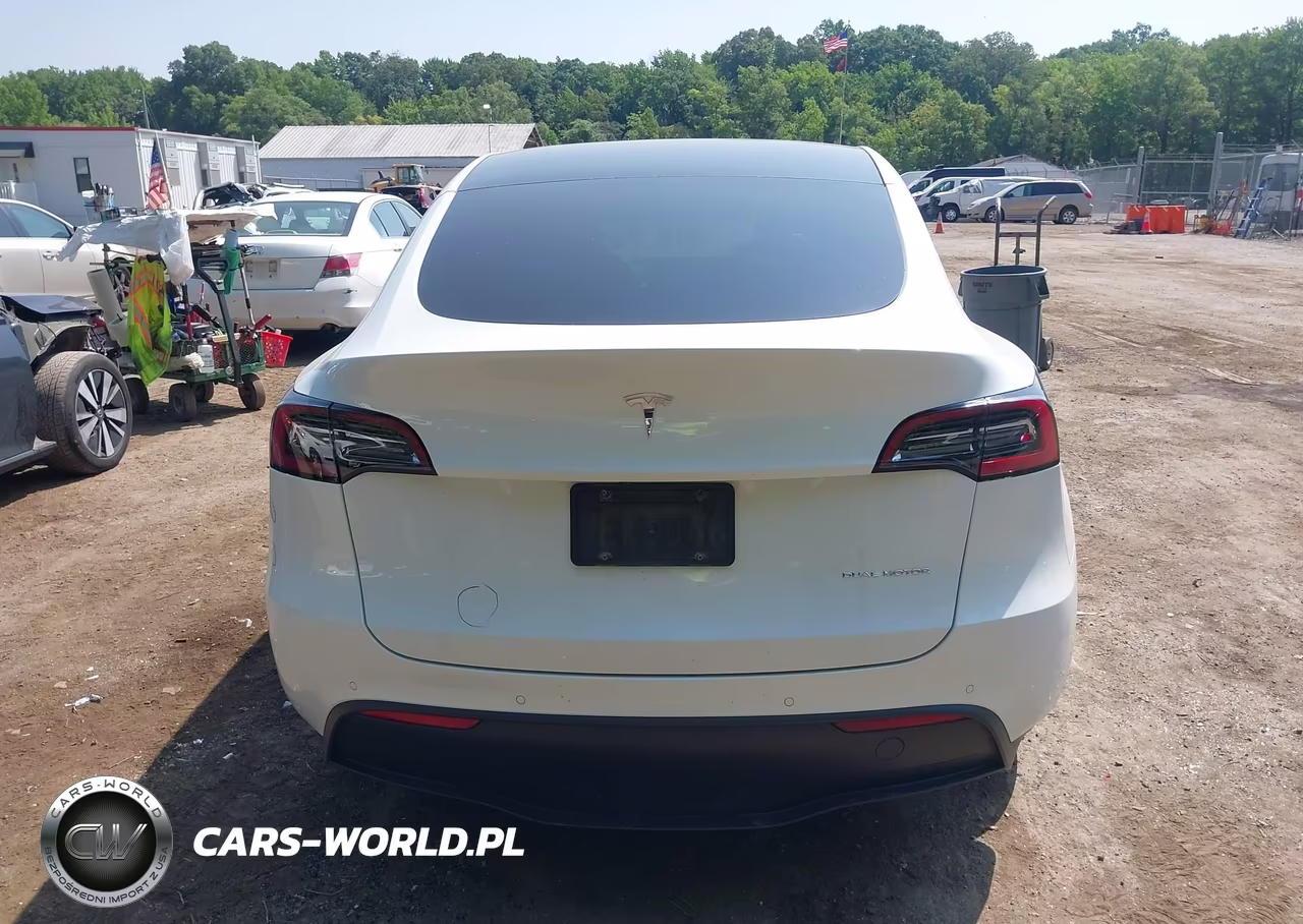 2021 Tesla Model Y Long Range Dual Motor All-Wheel Drive VIN:5YJYGAEE3MF265561 - 15