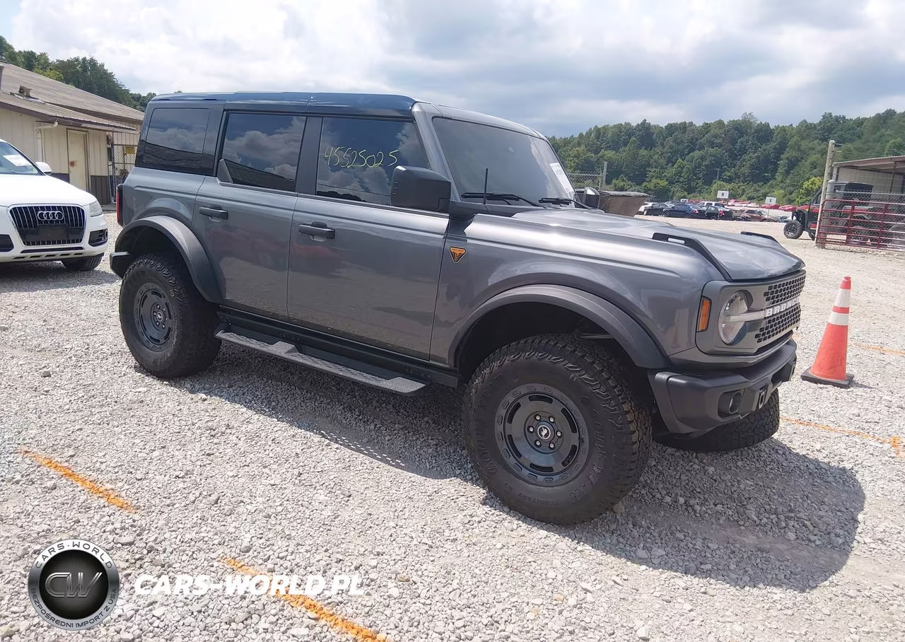 2025 Ford Bronco Badlands