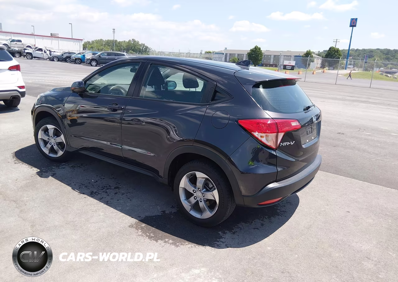2017 Honda Hr-V Lx VIN:3CZRU6H32HG704621 - 3