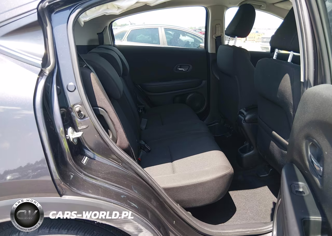 2017 Honda Hr-V Lx VIN:3CZRU6H32HG704621 - 8