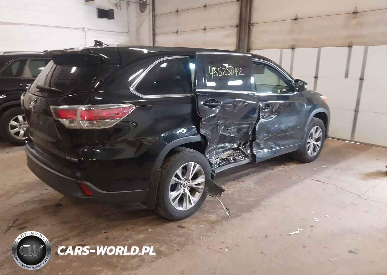 2016 Toyota Highlander Le Plus V6 VIN:5TDBKRFH9GS278150 - 4