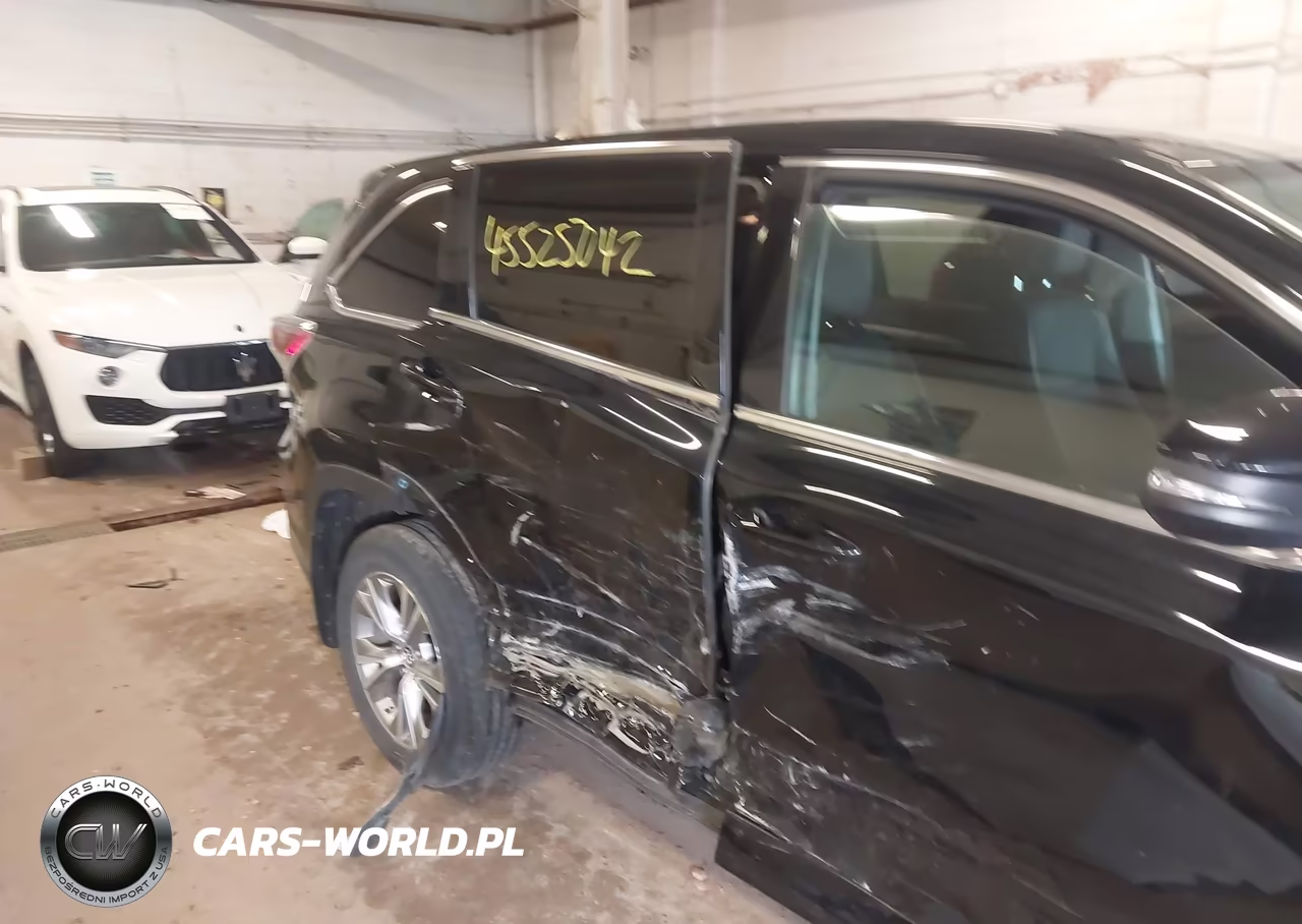 2016 Toyota Highlander Le Plus V6 VIN:5TDBKRFH9GS278150 - 6
