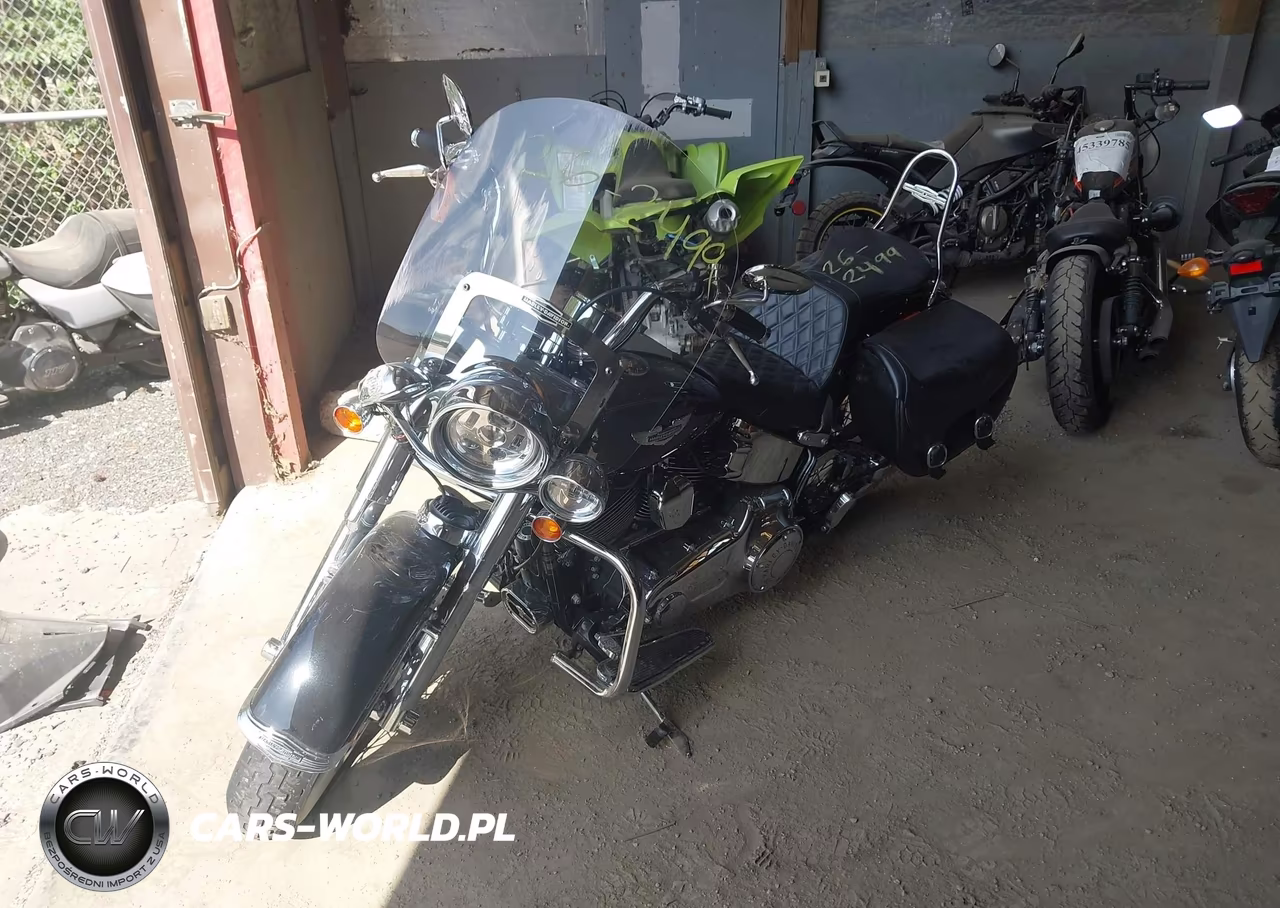 2011 Harley-Davidson Flstn VIN:1HD1JD518BB045994 - 2