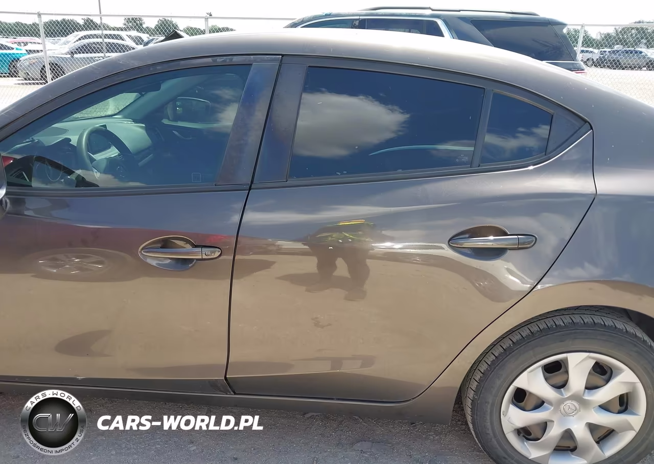 2016 Mazda Mazda3 I Sport VIN:3MZBM1T77GM262078 - 14
