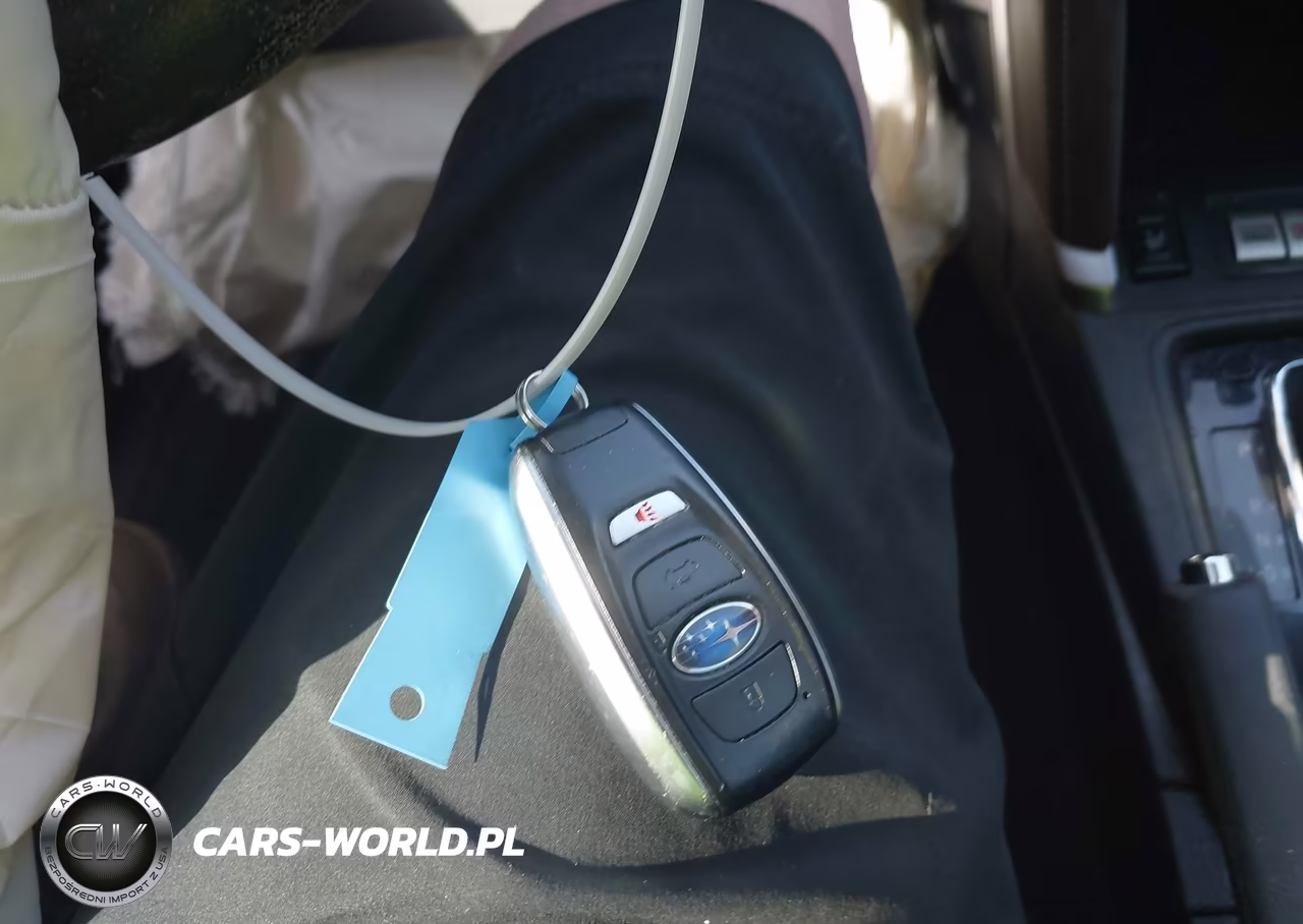 2018 Subaru Forester 2.5I Touring VIN:JF2SJAWC2JH511727 - 11