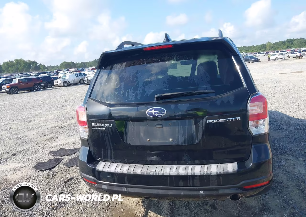 2018 Subaru Forester 2.5I Touring VIN:JF2SJAWC2JH511727 - 16