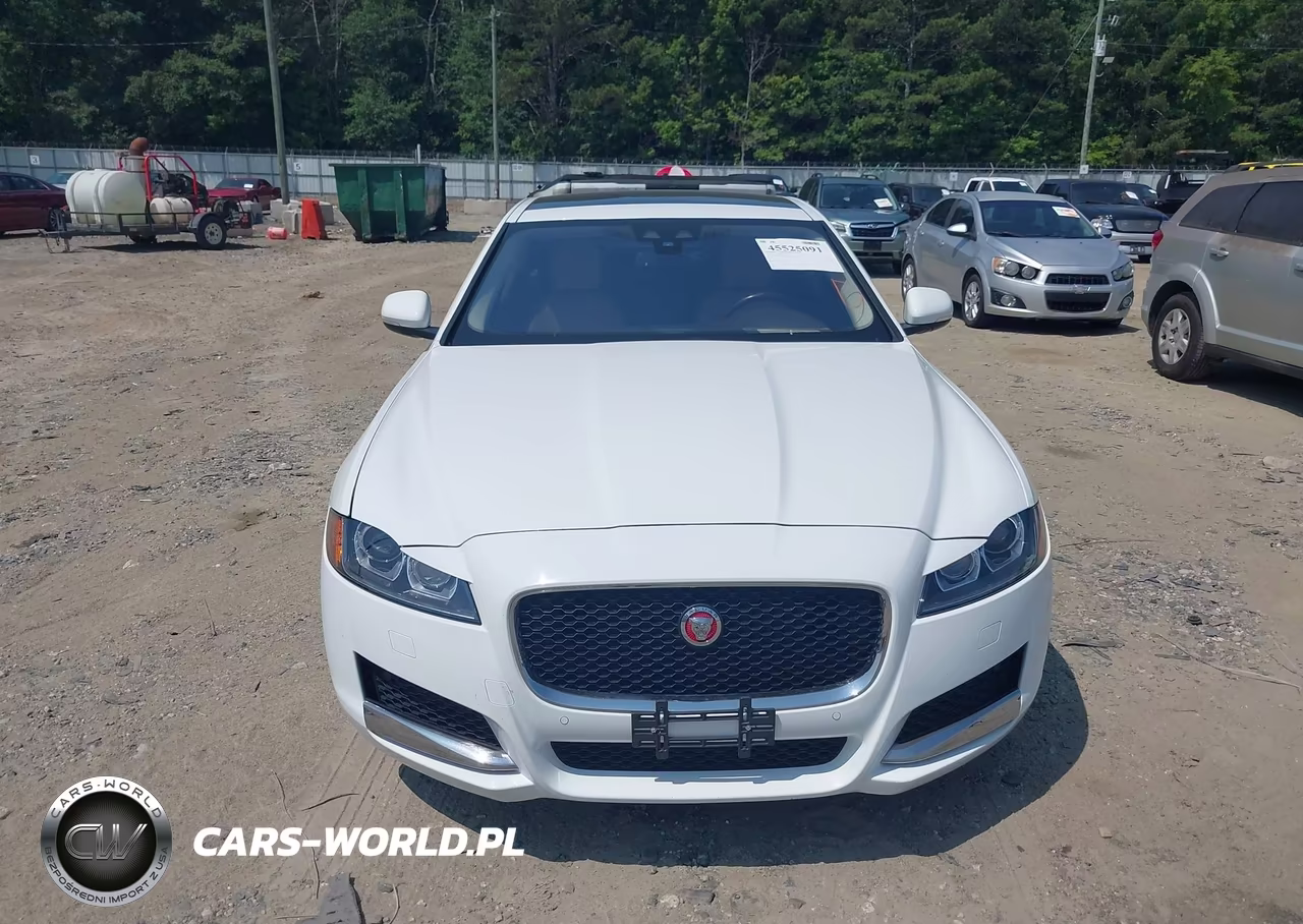 2017 Jaguar Xf 35T Prestige VIN:SAJBK4BVXHCY44125 - 12
