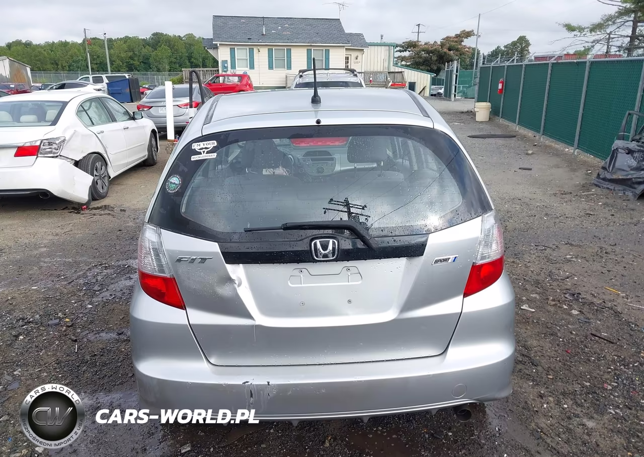 2013 Honda Fit VIN:JHMGE8H39DC032509 - 6