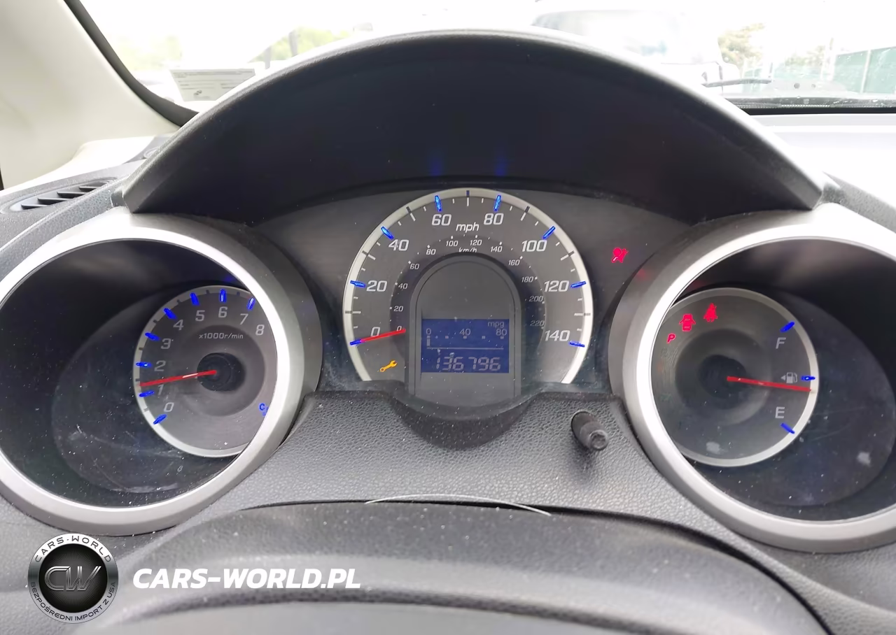 2013 Honda Fit VIN:JHMGE8H39DC032509 - 7