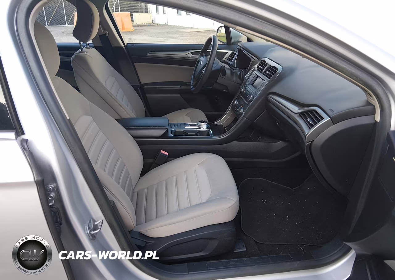 2018 Ford Fusion Hybrid S VIN:3FA6P0UU4JR271623 - 5