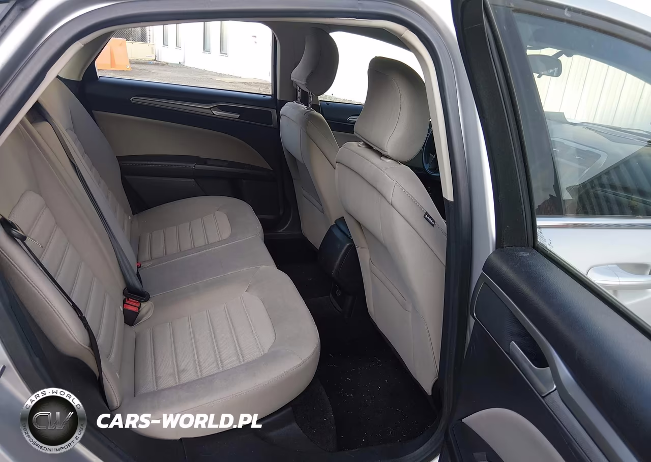 2018 Ford Fusion Hybrid S VIN:3FA6P0UU4JR271623 - 8