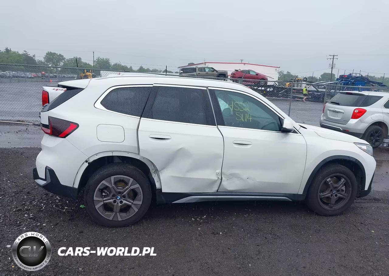 2026 BMW X1 xDrive28I VIN:WBX73EF06T5472482 - 14