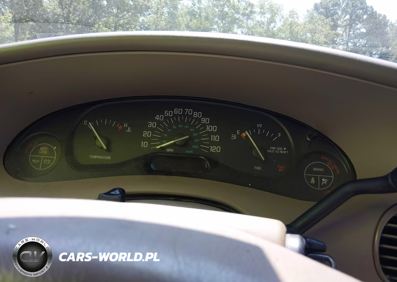 2002 Buick Century Custom VIN:2G4WS52J521138577 - 7