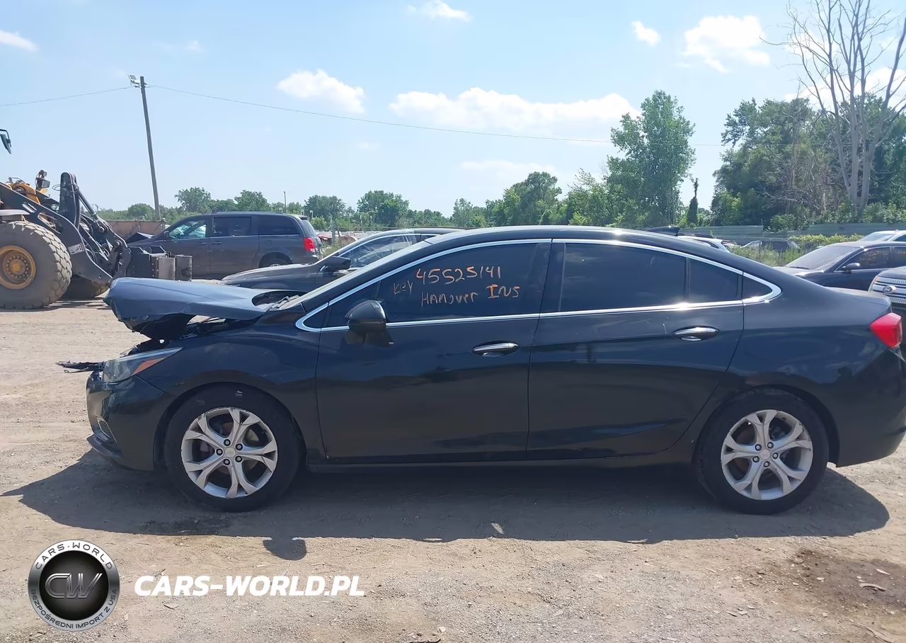 2017 Chevrolet Cruze Premier Auto VIN:1G1BF5SM8H7106700 - 14