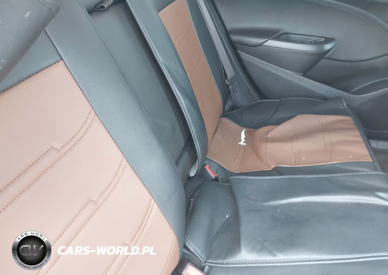 2017 Chevrolet Cruze Premier Auto VIN:1G1BF5SM8H7106700 - 8