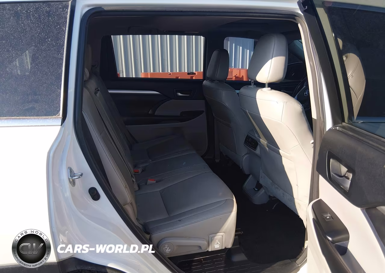 2017 Toyota Highlander Xle VIN:5TDJZRFH6HS514410 - 8
