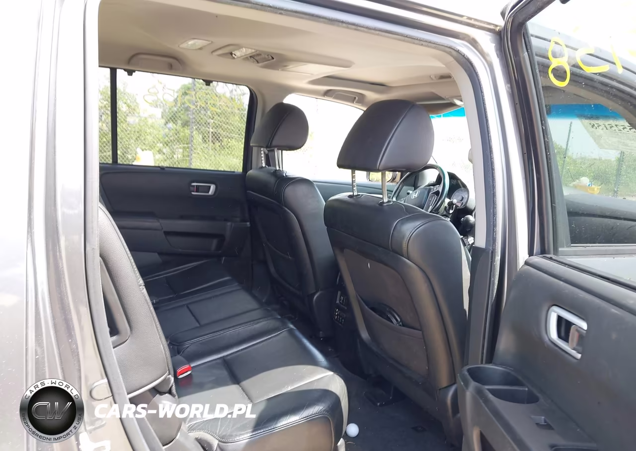 2012 Honda Pilot Touring VIN:5FNYF4H98CB042739 - 8