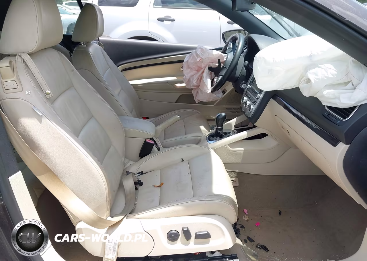 2014 Volkswagen Eos Executive VIN:WVWFW8AH2EV002032 - 5