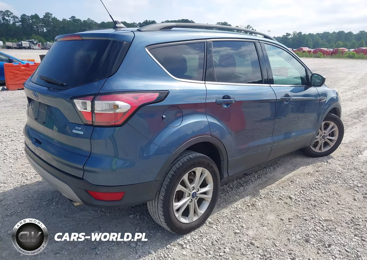 2018 Ford Escape Se VIN:1FMCU0GD6JUC68261 - 4