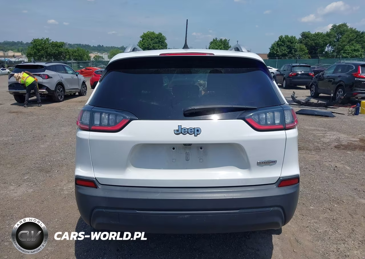 2019 Jeep Cherokee Latitude Plus Fwd VIN:1C4PJLLB6KD202265 - 16