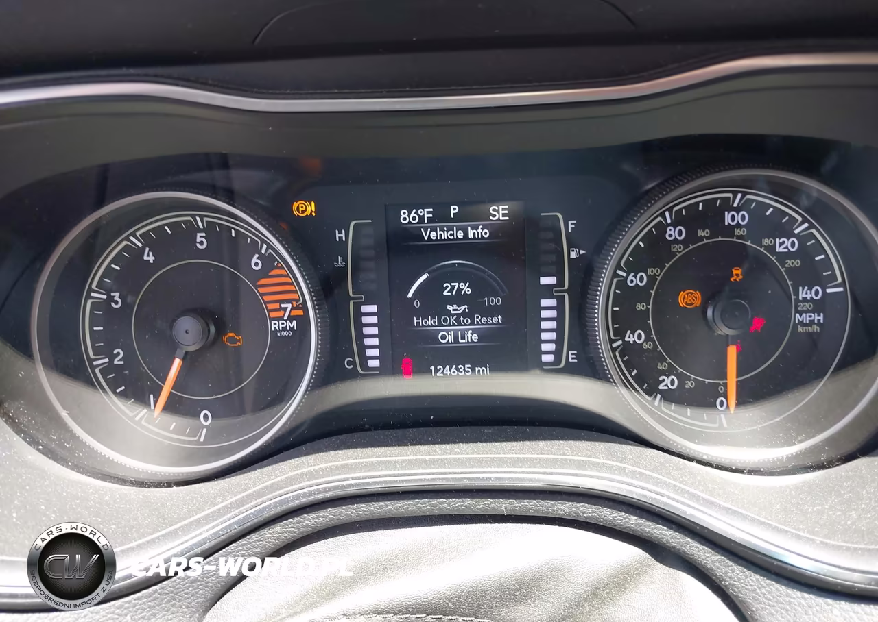 2019 Jeep Cherokee Latitude Plus Fwd VIN:1C4PJLLB6KD202265 - 7